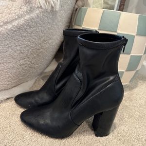 ALDO LEATHER BOOT HEELS